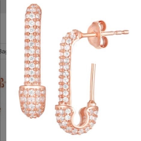 BOGO 1/2 Off Crystal Safety Pin Earrings - Picture 1 of 1